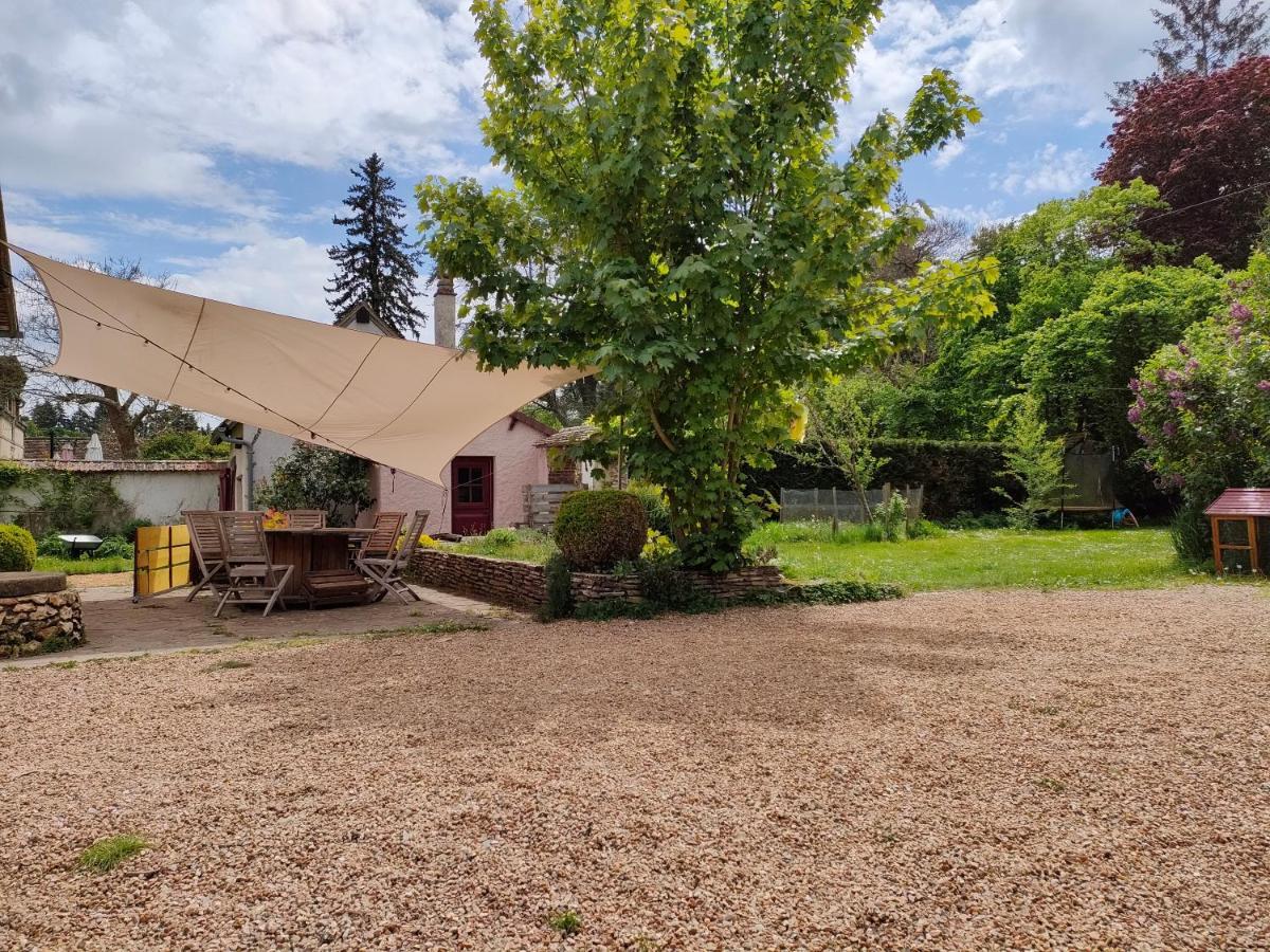 Le Calme A La Source Villa Brechamps Dış mekan fotoğraf